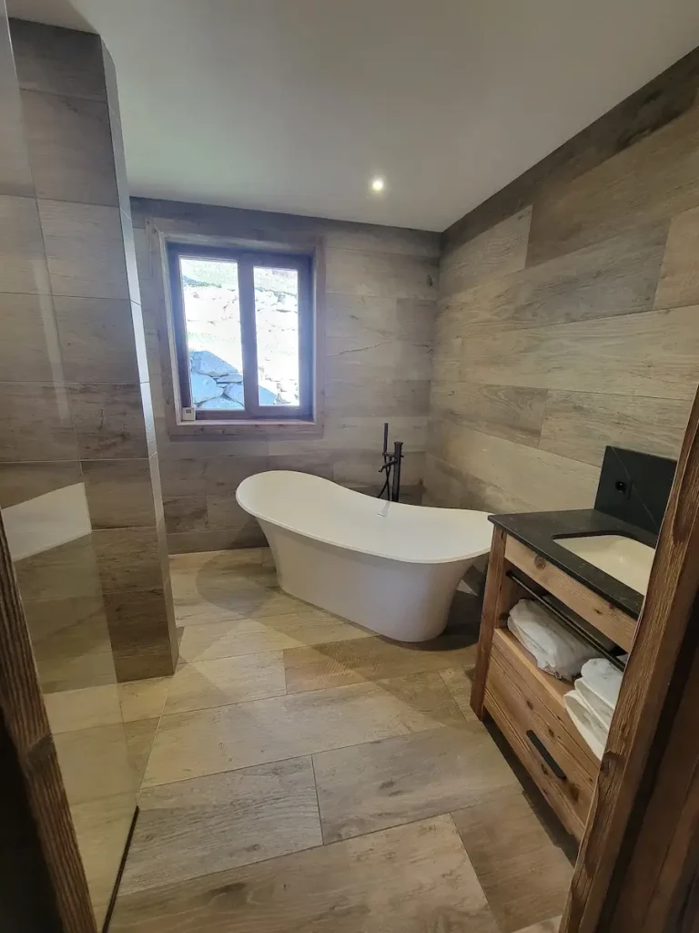 Bathroom renovation at Chalet La Rochette